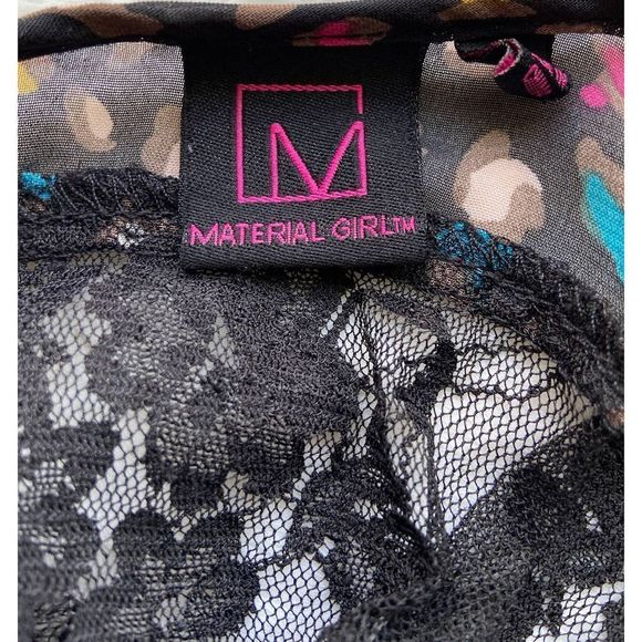 Material Girl Black Lace Short Sleeve Sheer Cropped Top Medium - Picture 3 of 7